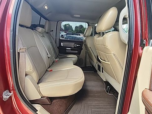 Used 2013 RAM 1500 Laramie w/ Convenience Group AWD/4WD image 13