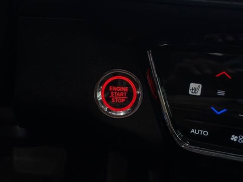 Used 2019 Honda HR-V EX-L image 7