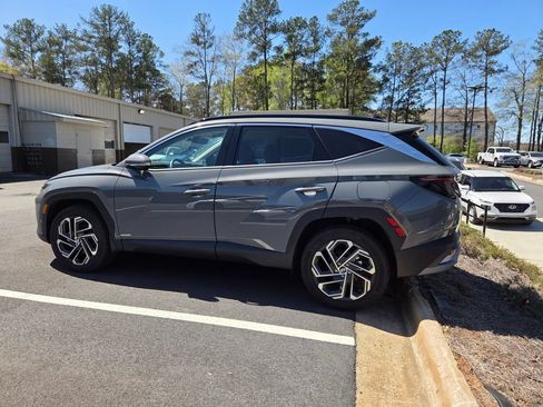 Used 2025 Hyundai Tucson Limited AWD/4WD image 7