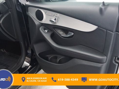 Used 2019 Mercedes-Benz GLC 350e 4MATIC image 15