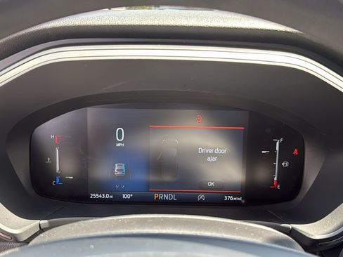 Used 2025 Ford Escape Active AWD/4WD image 14