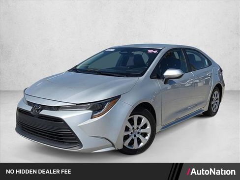 Used 2024 Toyota Corolla LE FWD image 1