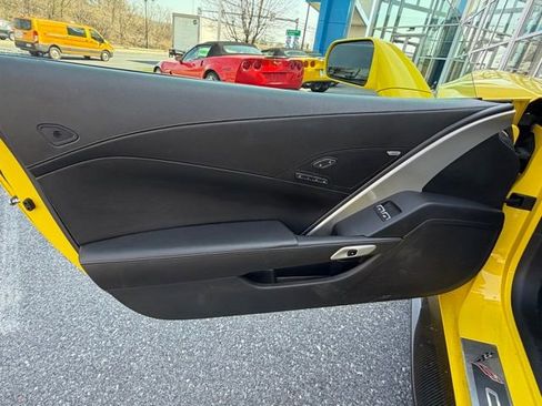 Used 2017 Chevrolet Corvette Z06 RWD image 34