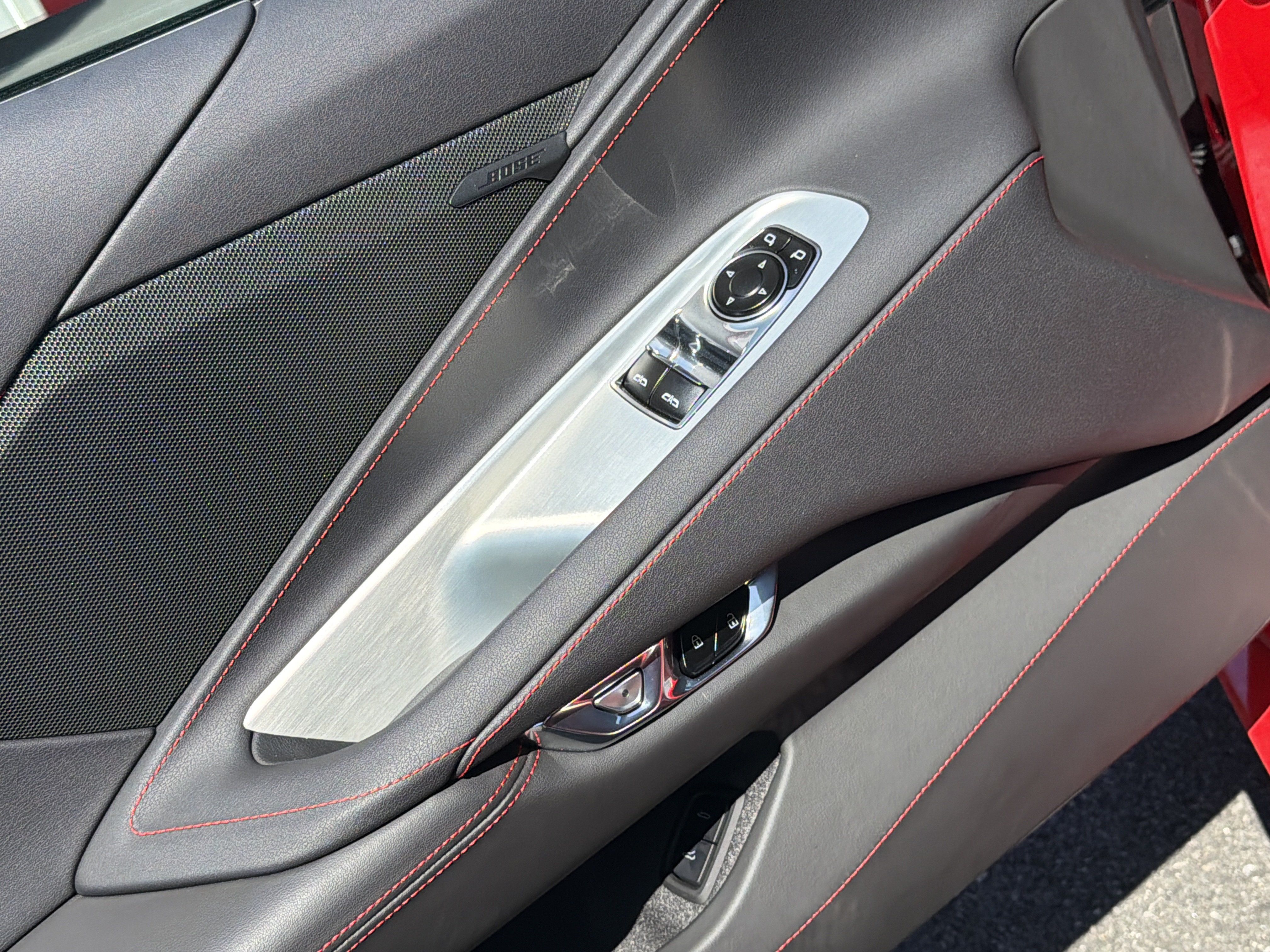 Used 2022 Chevrolet Corvette Stingray Coupe w/ Z51 Performance Package RWD image 15