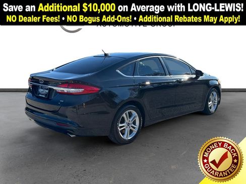 Used 2018 Ford Fusion SE image 7