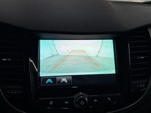 Used 2017 Chevrolet Trax LS FWD image 30