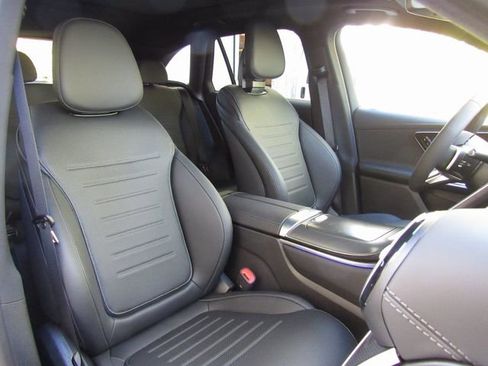 New 2026 Mercedes-Benz GLC 300 4MATIC image 18