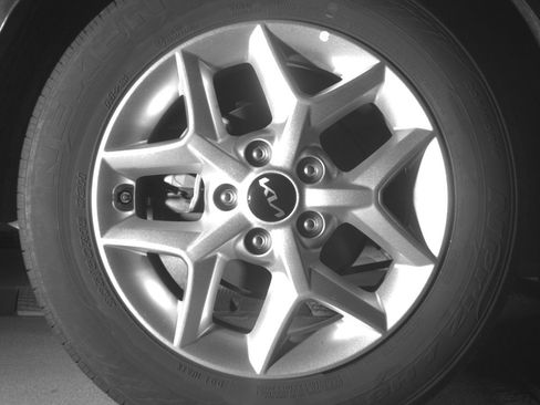 Used 2025 Kia Soul LX w/ LX Technology Package FWD image 15