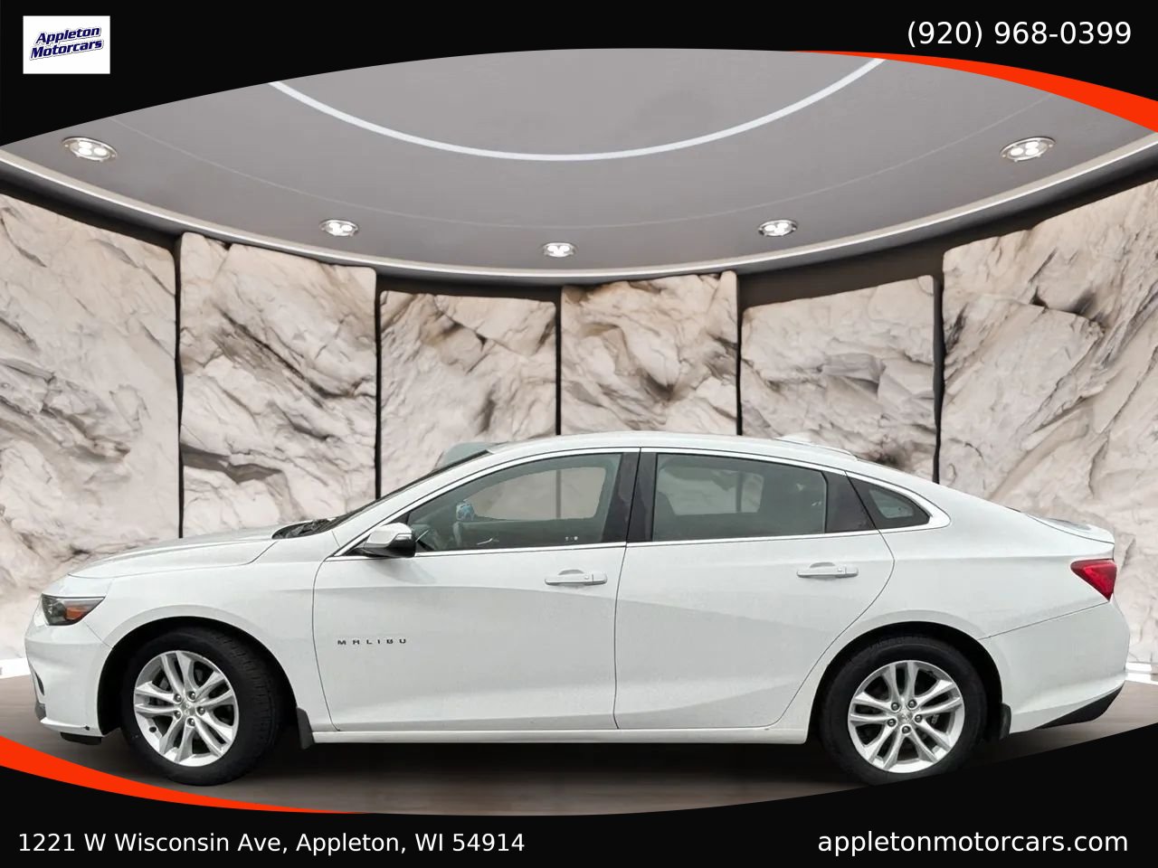 Used 2018 Chevrolet Malibu LT FWD image 3