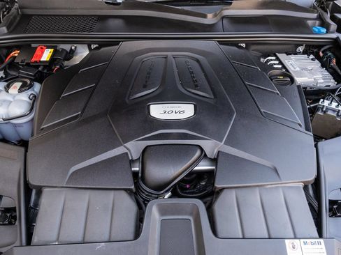 Used 2019 Porsche Cayenne AWD/4WD image 33