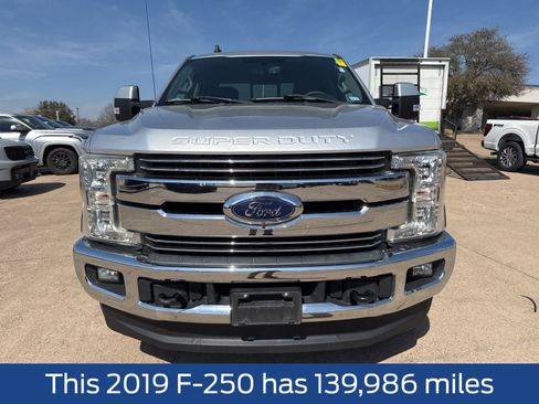 Used 2019 Ford F250 Lariat w/ Lariat Value Package image 2
