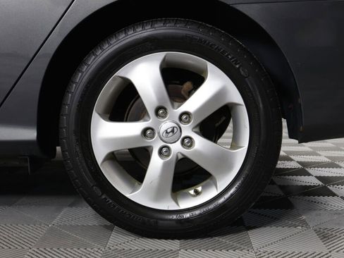 Used 2009 Hyundai Elantra SE image 8