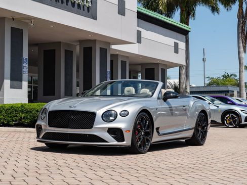 Used 2023 Bentley Continental GT Mulliner AWD/4WD image 22