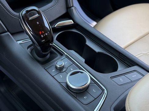 Used 2020 Cadillac XT5 Premium Luxury w/ Platinum Package image 33