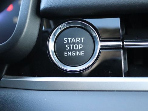 New 2026 Mitsubishi Outlander SEL image 12