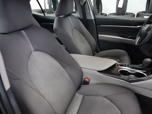 Used 2023 Toyota Camry LE image 9