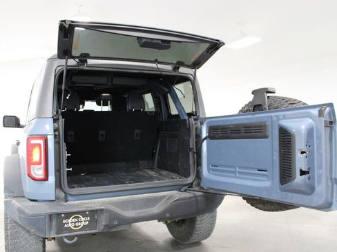 Used 2024 Ford Bronco Black Diamond w/ Sasquatch Package image 14