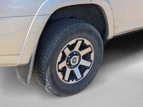 Used 2021 Toyota 4Runner SR5 image 20