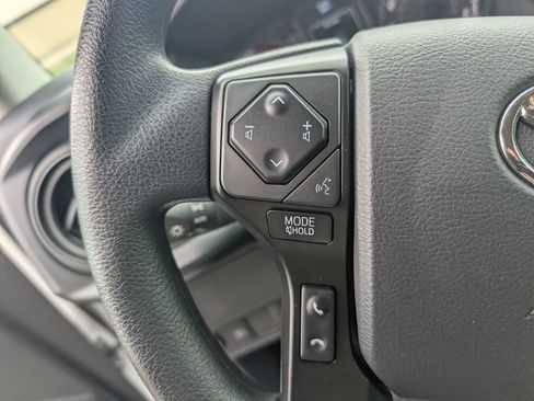 Used 2023 Toyota Tacoma SR AWD/4WD image 18