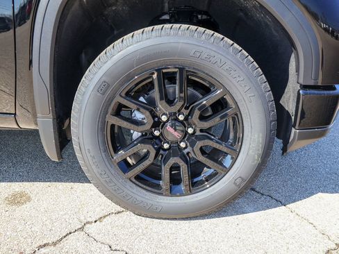 New 2026 GMC Sierra 1500 Pro w/ Graphite Edition image 25