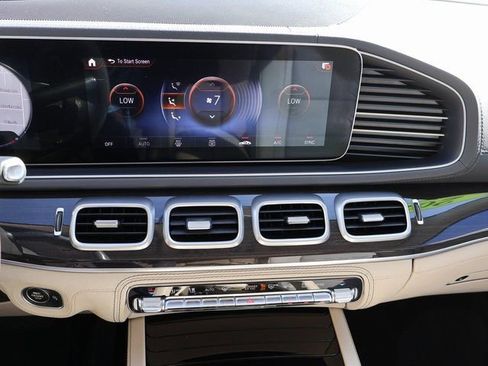 Used 2020 Mercedes-Benz GLE 350 4MATIC image 25