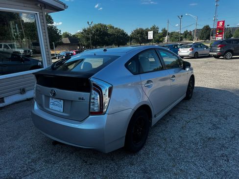 Used 2013 Toyota Prius Two FWD image 5