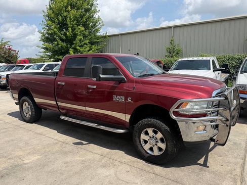 Used 2014 RAM 3500 Big Horn AWD/4WD image 1