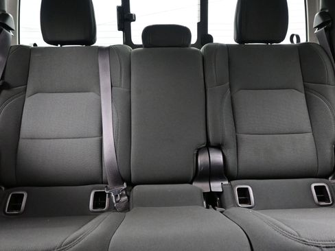 Used 2021 Jeep Gladiator Sport image 14