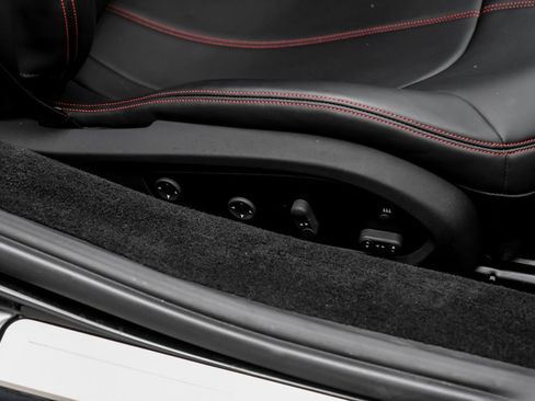 Used 2023 Ferrari F8 Tributo RWD image 46