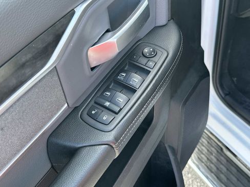 Used 2022 RAM 2500 Big Horn image 17