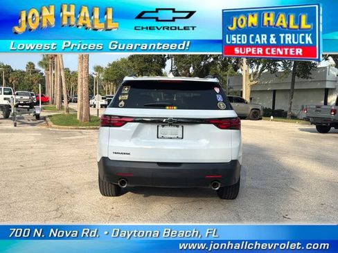 Used 2022 Chevrolet Traverse LS w/ Midnight/Sport Edition FWD image 8