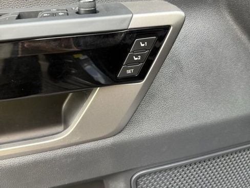 Used 2024 Toyota Sequoia Limited image 17