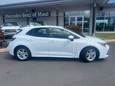 Used 2019 Toyota Corolla SE image 2