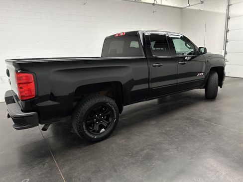 Used 2019 Chevrolet Silverado 1500 LT w/ All Star Edition image 9