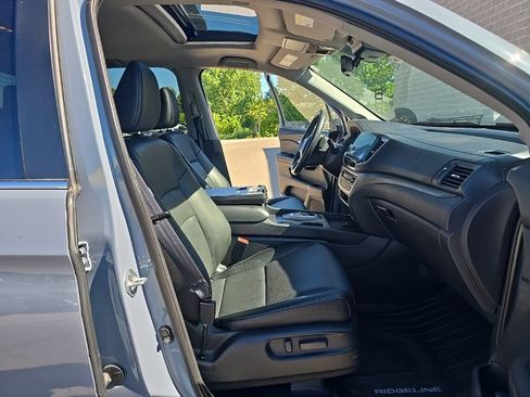 Used 2025 Honda Ridgeline RTL image 18