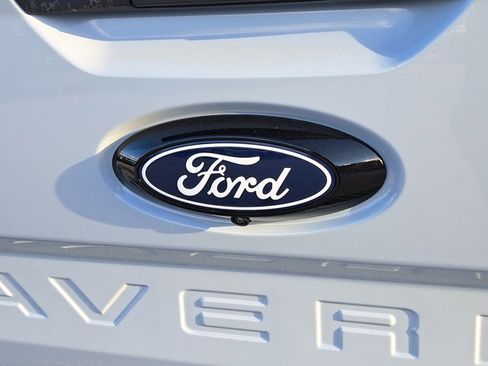 New 2025 Ford Maverick XLT image 10