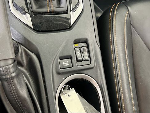 Used 2023 Subaru Crosstrek 2.5i Limited image 17