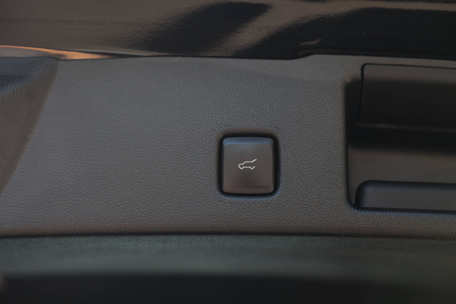 Certified 2023 Ford Escape Active AWD/4WD image 13
