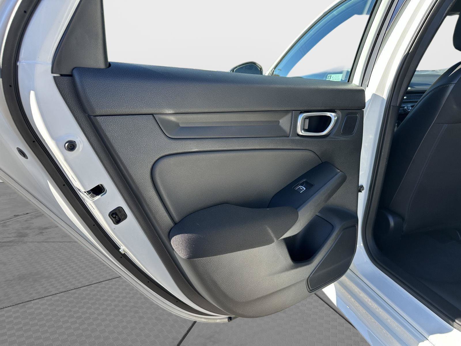Certified 2024 Honda Civic Sport image 29