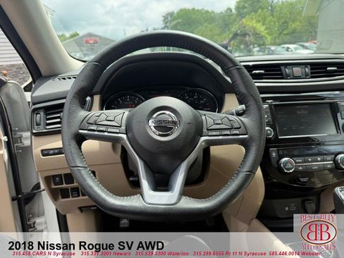 Used 2018 Nissan Rogue SV AWD/4WD image 18