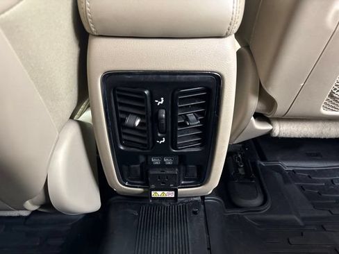 Used 2021 Jeep Grand Cherokee Limited w/ Trailer Tow Group IV AWD/4WD image 30
