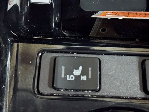 Used 2020 Toyota Prius Prime Limited image 21