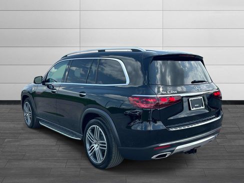 Used 2026 Mercedes-Benz GLS 450 4MATIC image 5