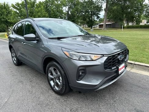 Used 2025 Ford Escape ST-Line Select AWD/4WD image 26