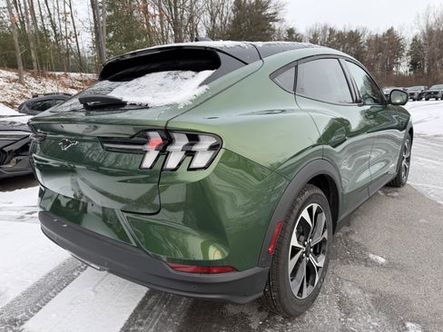 New 2025 Ford Mustang Mach-E Select image 13