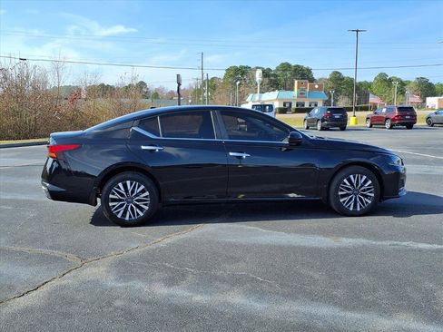 Used 2023 Nissan Altima 2.5 SV image 19