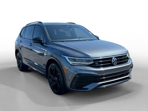 Used 2023 Volkswagen Tiguan SE R-Line AWD/4WD image 7