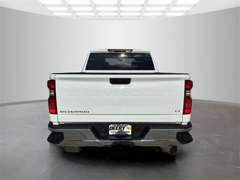 Used 2024 Chevrolet Silverado 2500 LT image 5