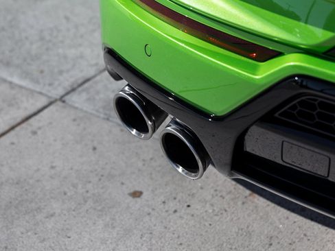 Used 2024 Lamborghini Urus S image 15