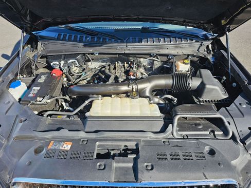 Used 2024 Lincoln Navigator L Reserve w/ Equipment Group 201A image 9